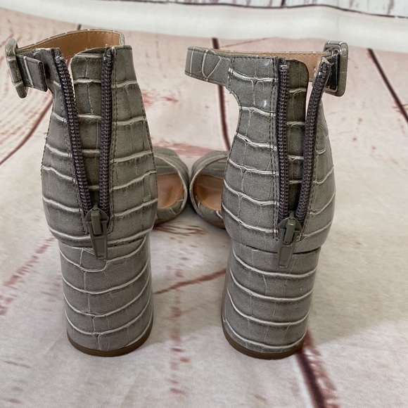 Esprit shoes - Picture 6 of 8